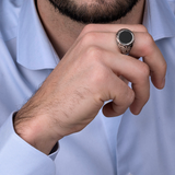 Anello Chevalier Tribale Texture Sirena con Onice Nero in Argento 925